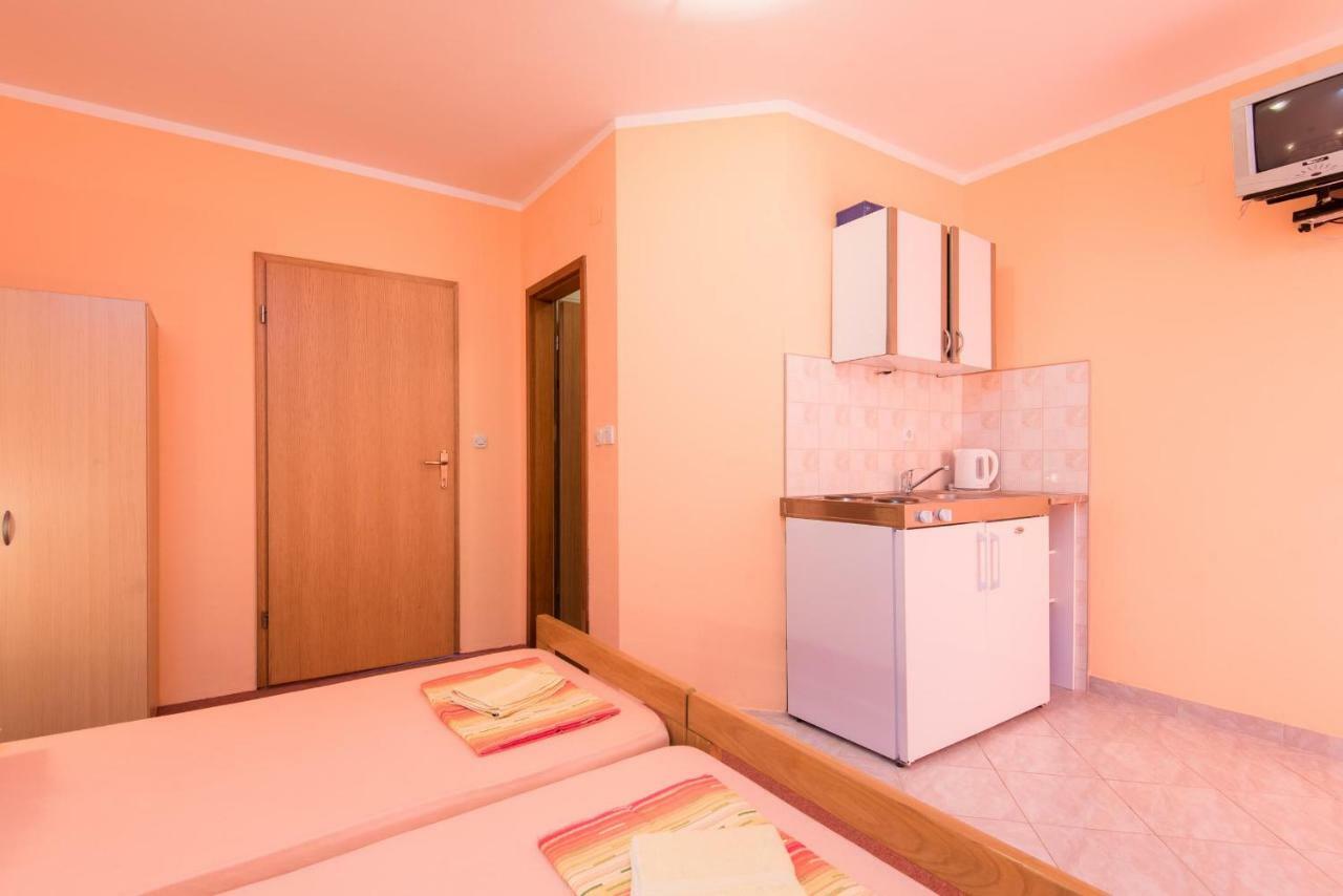 Apartmani Villa Lidija Orebić Exteriör bild