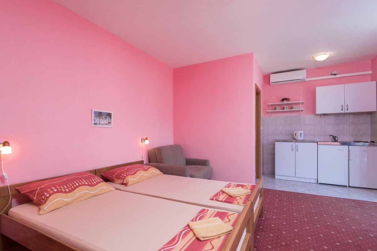 Apartmani Villa Lidija Orebić Exteriör bild